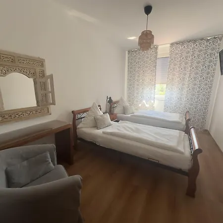 Stadt בית הארחה 3*
